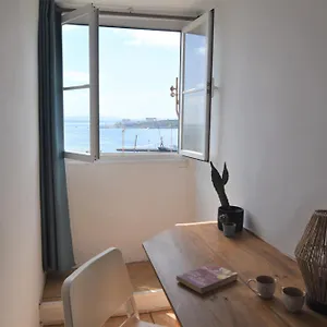 https://santos-apartment-in-central-lisbon-with-river-view.hotels-lisbon-portugal.com